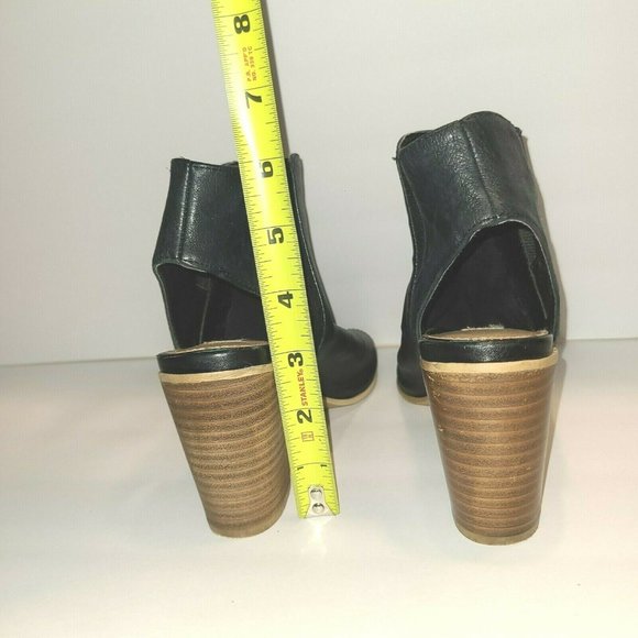 Women's Steve Madden Black Leather Sling‎ Back Sandal Size 6M - Picture 9 of 10